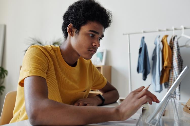 Cinco planes para hacer con tu hijo o hija adolescente
